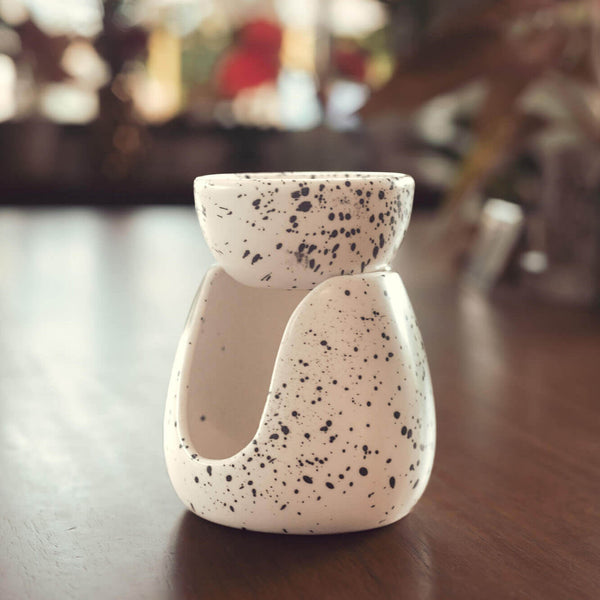 Classic Tea Light War Warmer เตาอุ่นเทียนเซรามิค ลายจุด