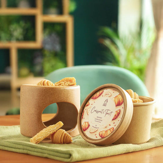 แว็กซ์หอมกลิ่นเบเกอรี่ กลิ่น Croissant & Toast รูปทรงครัวซองต์และขนมปังปิ้ง คอลเลกชัน Fancy Premium ในถ้วยคราฟท์แบรนด์ Dalayla