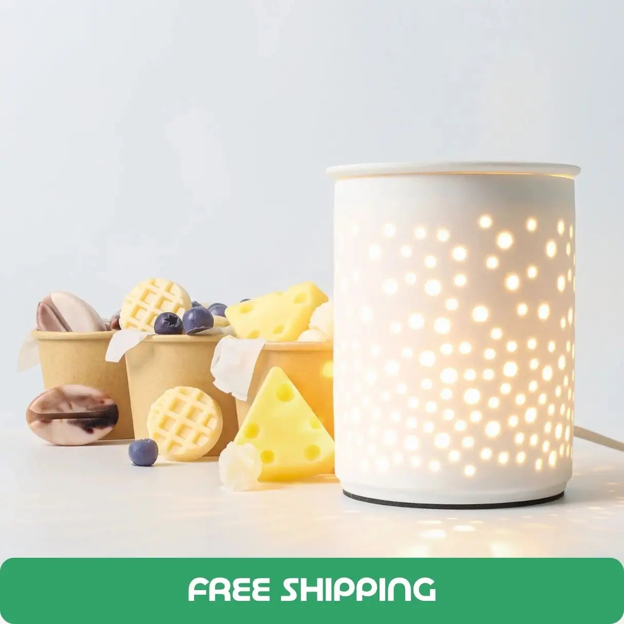 เซ็ต Tasty Treat Bundle แว็กซ์หอม 3 กลิ่นขนม (Minty Coffee, Blueberry Waffles, Caramel Popcorn) พร้อมเตาอุ่นแว็กซ์ไฟฟ้าเซรามิกทรงกระบอก