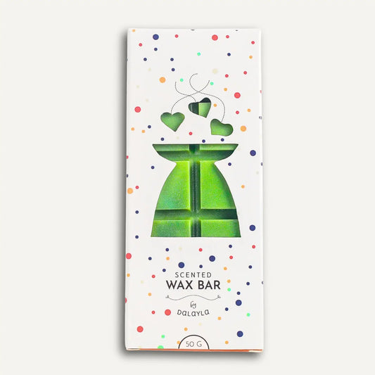 กล่องแว็กซ์หอมแท่ง Sweet Home บาย Dalayla ขนาด 50 กรัม บรรจุภัณฑ์ลายจุดสีสันสดใส